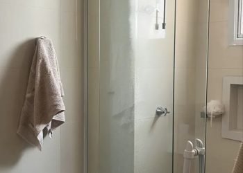 2e6f2169-07a8-42e9-bb84-db728f0bd72c