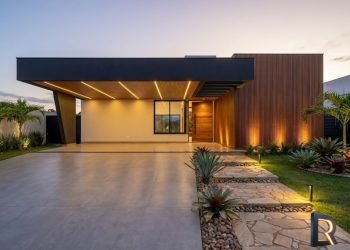 7e5df141-f89f-4421-80d9-80de1cbda620